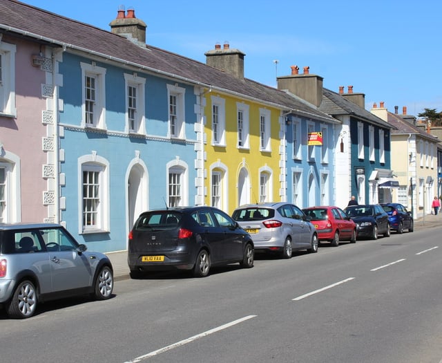 Average Wales house price drops as growth slows by two-thirds