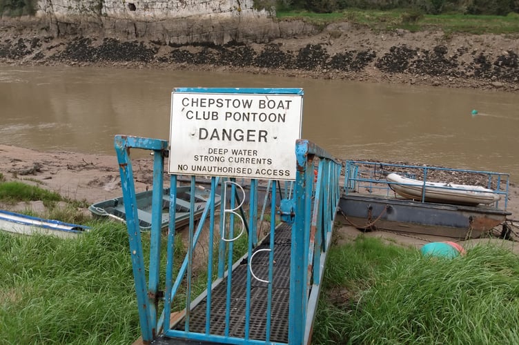 Chepstow pontoon