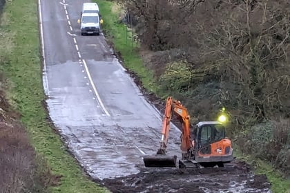Major road remains closed after lorry struck bridge at Tidenham