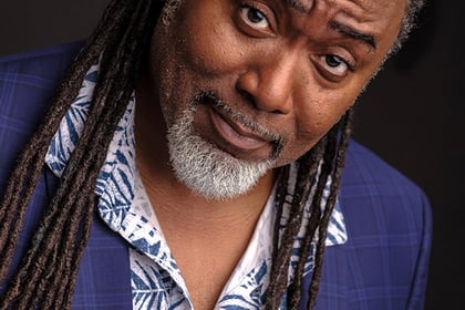 Reginald D Hunter wings into Savoy