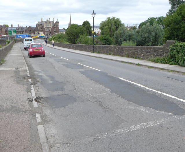 Wye Bridge and A40 repairs begin