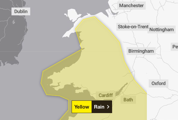 Video: Majority of Wales issued with yellow weather warning