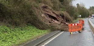 A40 traffic merge to move over Dixton roundabout