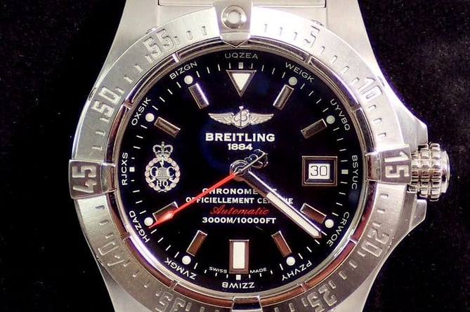 Breitling Avenger Seawolf watch