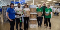 Call for volunteers to help with food parcels