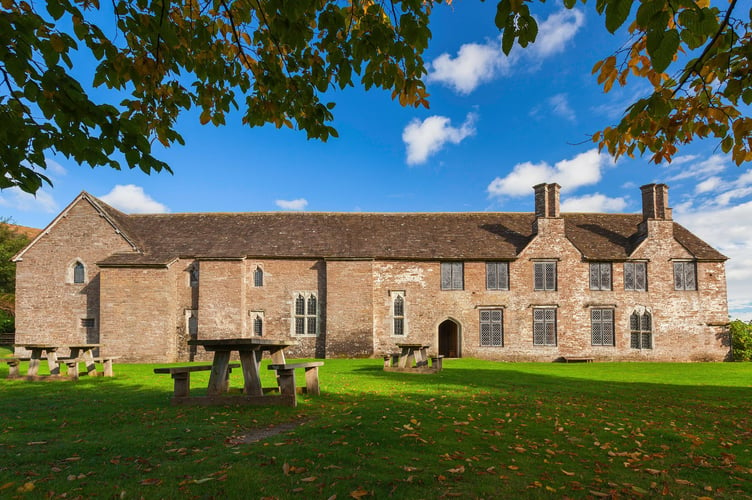 The west range
Tretower Court 
Cadw Sites
SAMN: BR117
NGR: SO185211
Powys
Mid
Houses - Domestic
Medieval
Domestic
Historic Sites