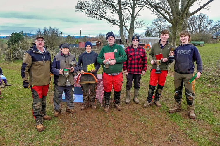 Cup winners of the hedging match